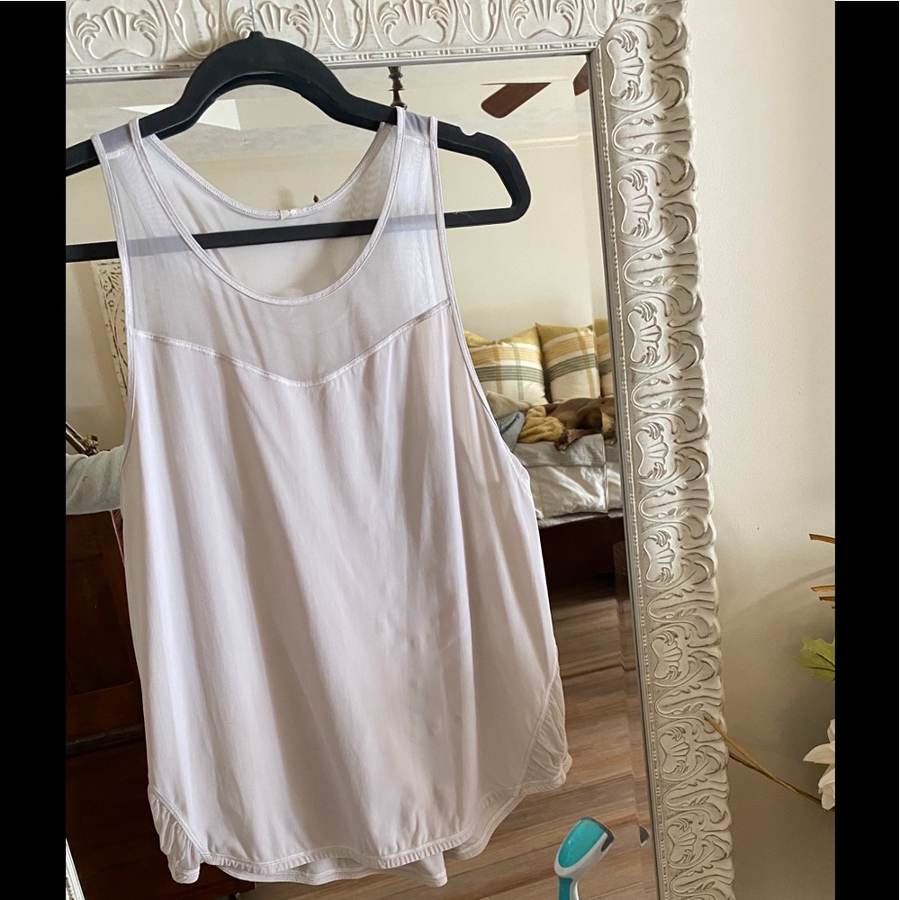Lululemon Tank Size 10 light gray